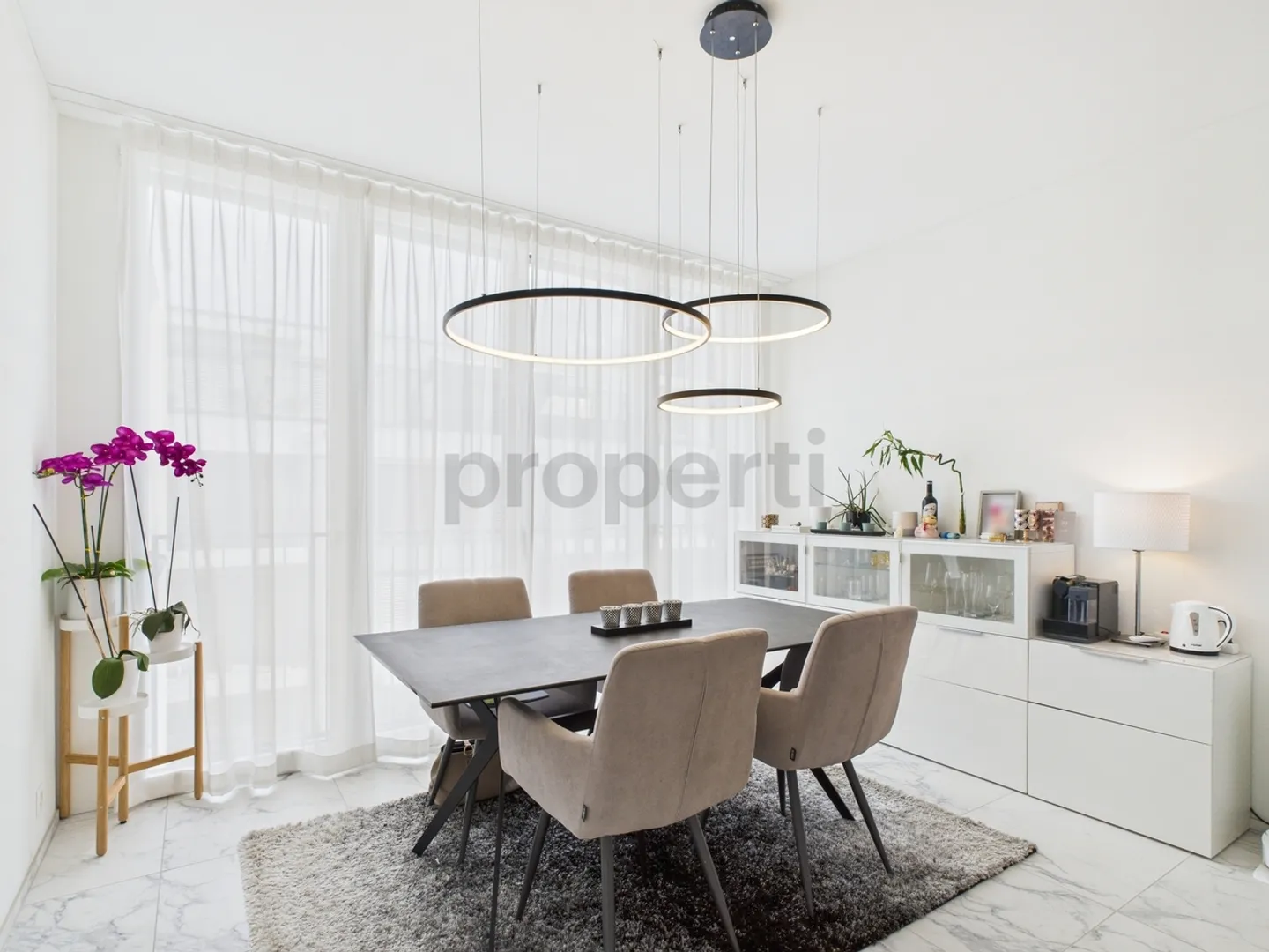 Appartamento esclusivo di 5,5 stanze a Chur West - Nuova costruzione con balcone - Foto 1 di 13