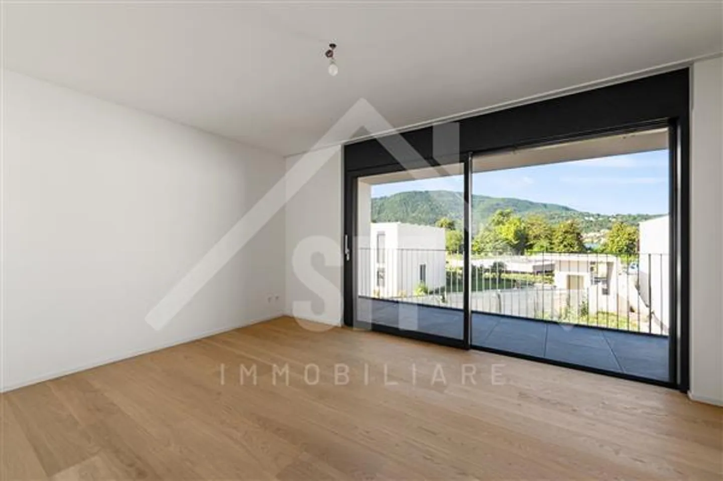 Caslano: Terraced House with 2.5 Rooms - Photo 6 of 11