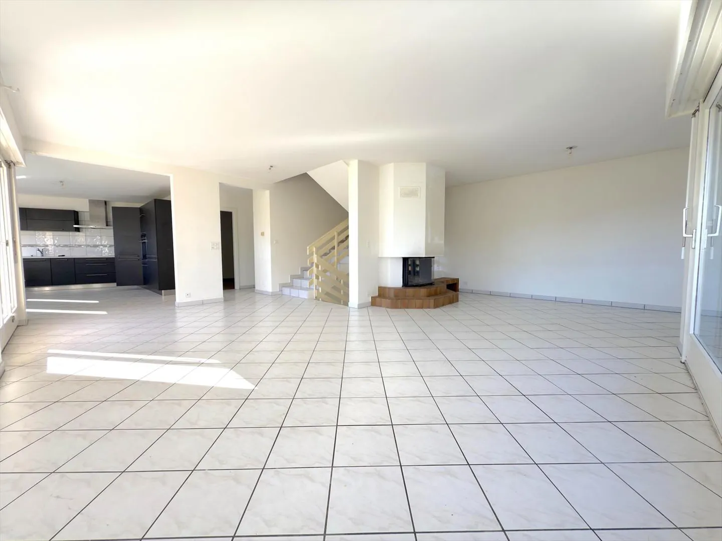 Maison en terrasse à vendre - Photo 5 sur 13