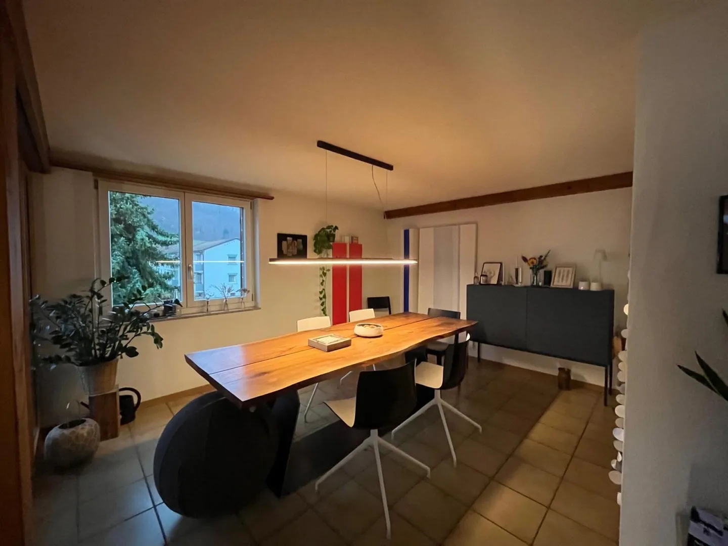 Appartement rénové dans un endroit calme ! - Photo 2 sur 10