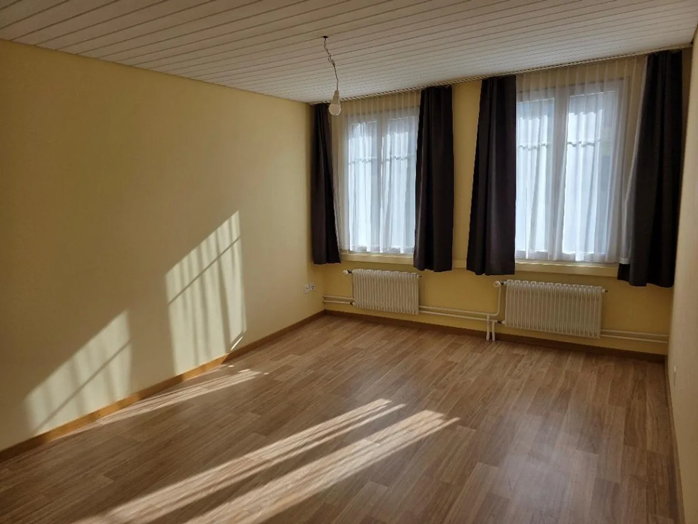 Detached single-family house with garden - Photo 7 of 16