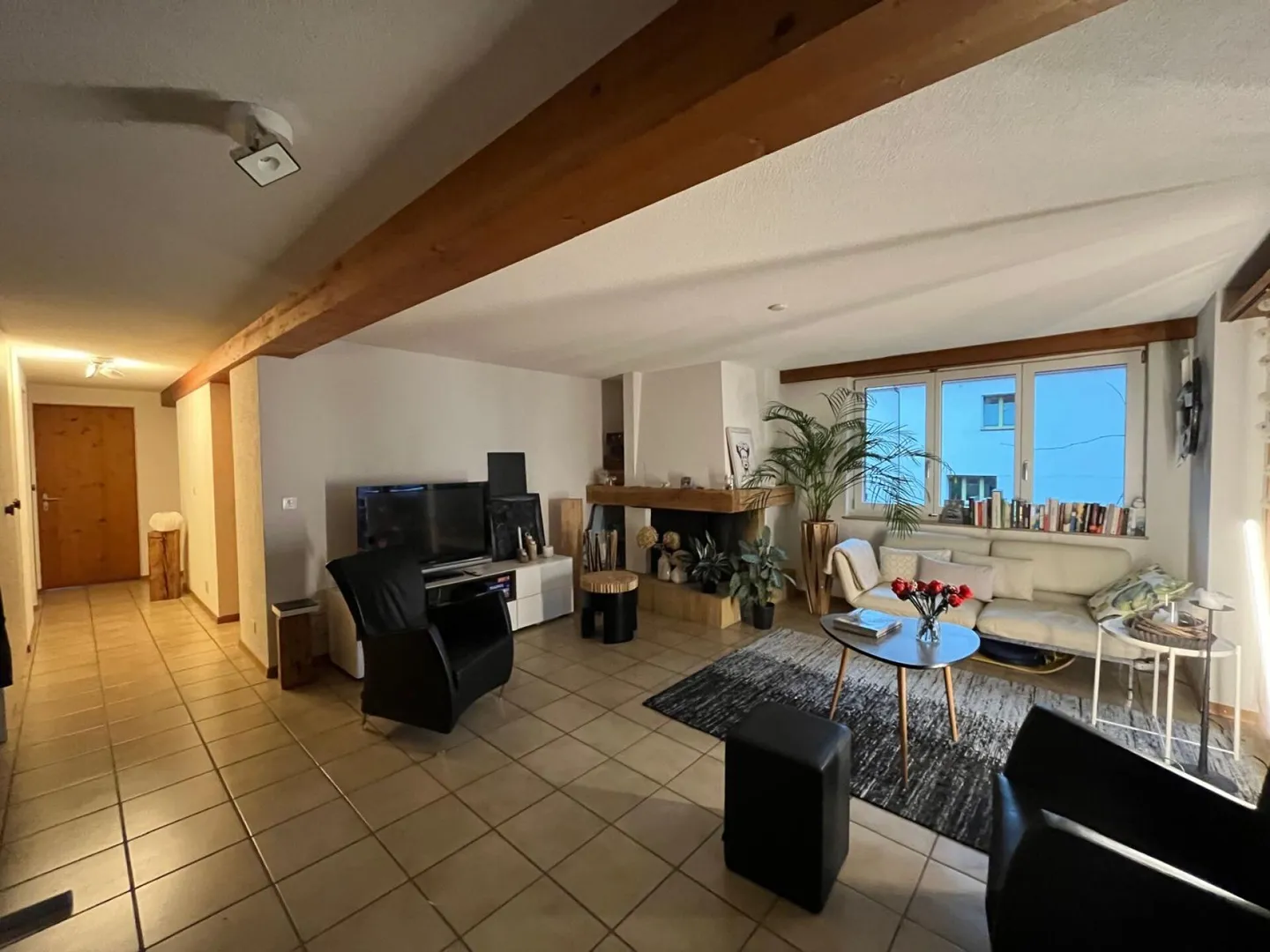 Appartement rénové dans un endroit calme ! - Photo 1 sur 10