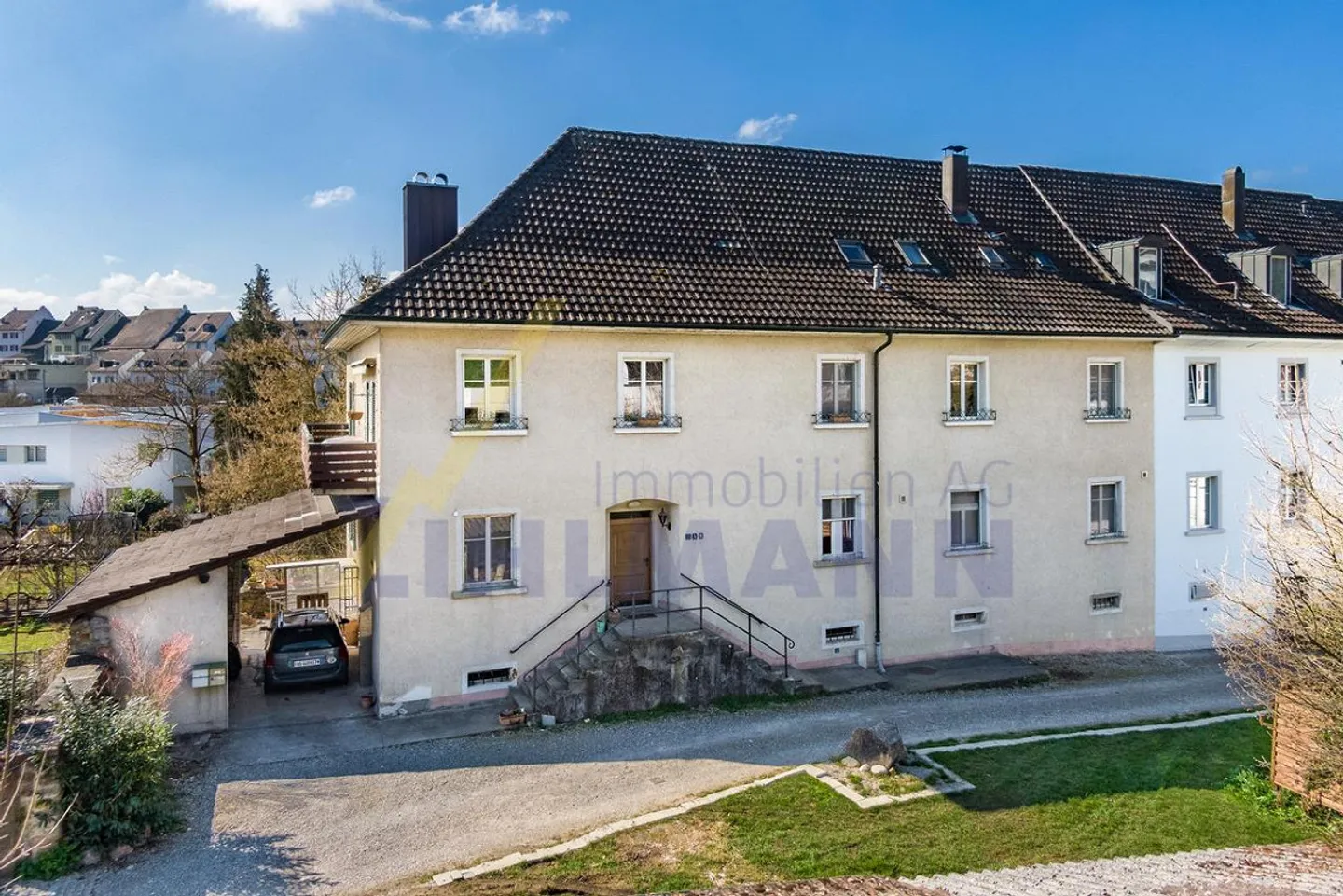 4.5-room apartment, including building reserve (possibly small animal husbandry) - Photo 1 of 10