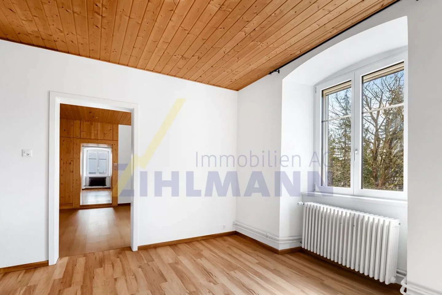 4.5-room apartment, including building reserve (possibly small animal husbandry) - Photo 9 of 10