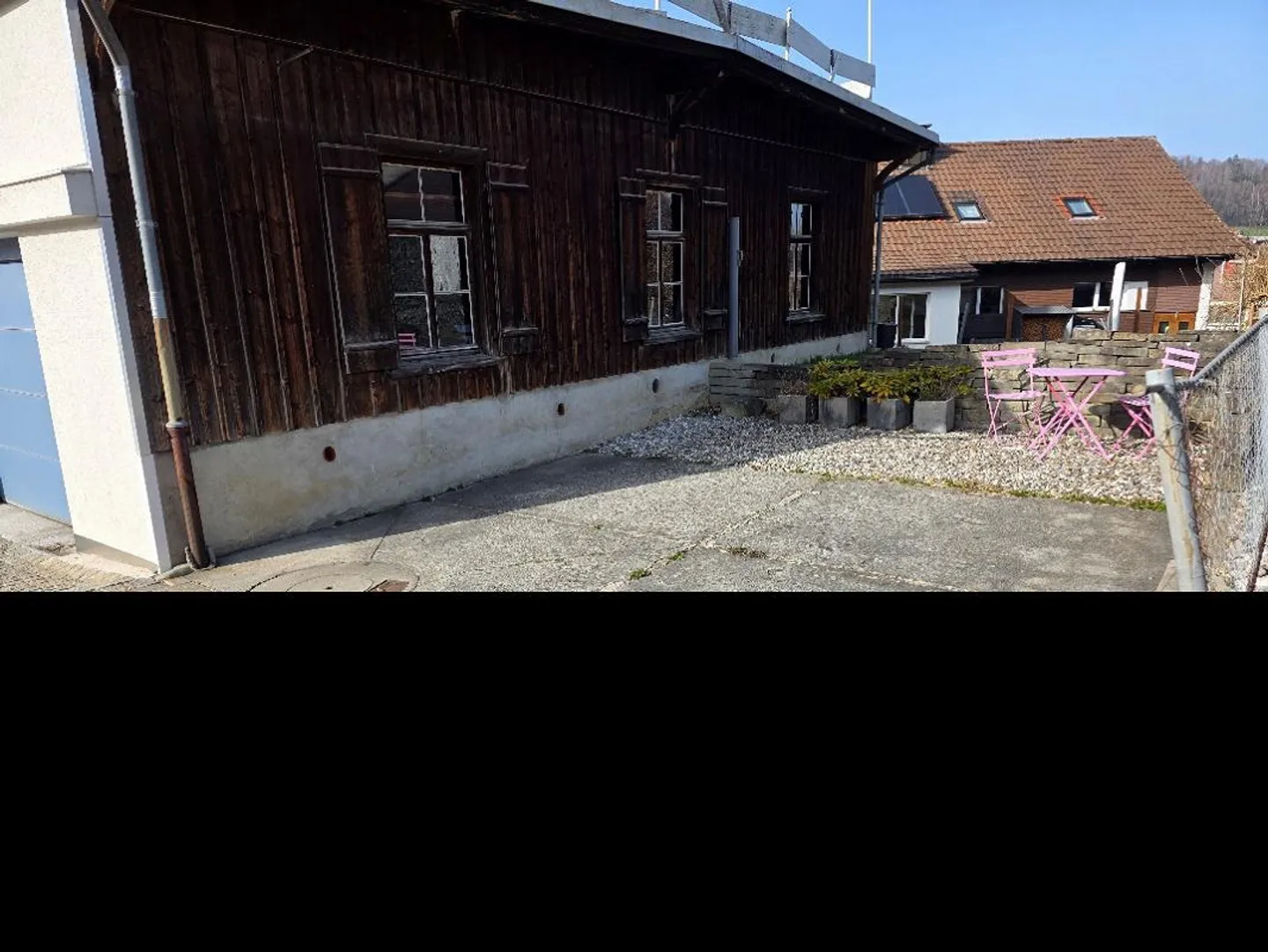 Detached single-family house with garden - Photo 14 of 16