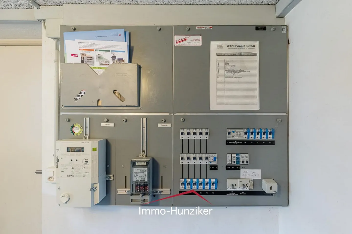 Casa unifamiliare completamente ristrutturata, zona di costruzione GS3 a tre piani, quartiere Zelgli Aarau - Foto 10 di 11