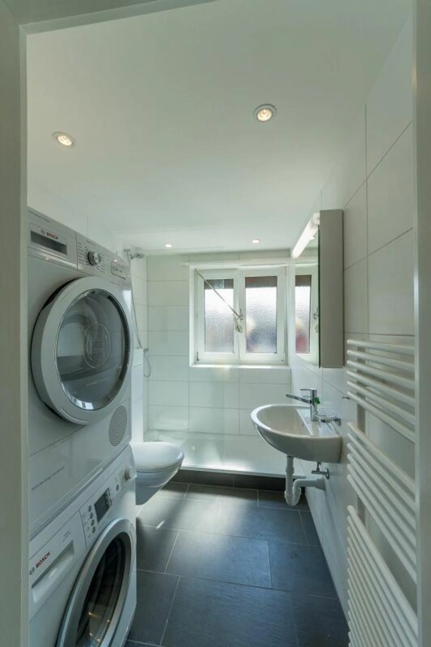 Belle appartement de 3 pièces dans le quartier populaire de Gundeli - Photo 5 sur 8