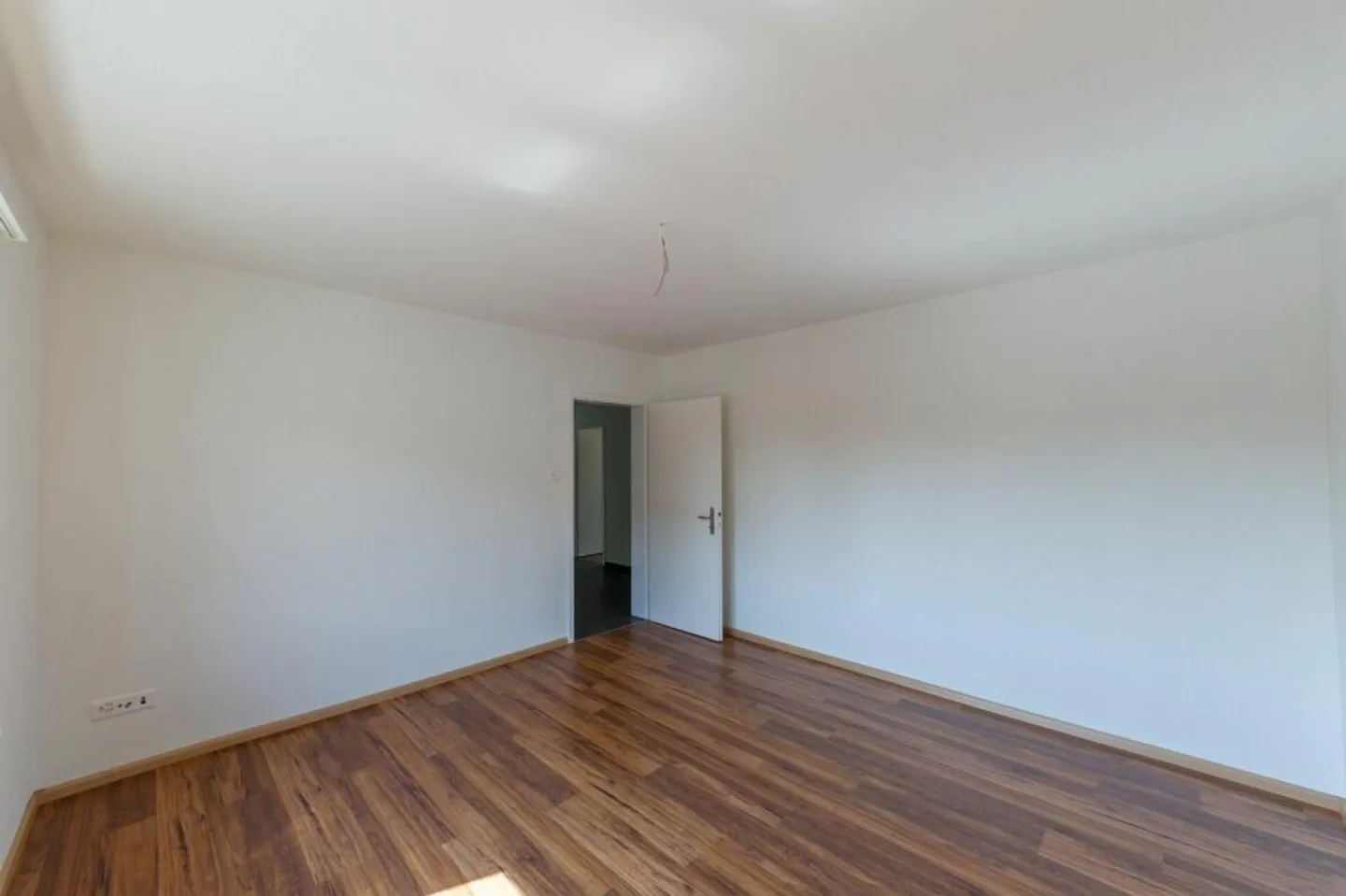 Belle appartement de 3 pièces dans le quartier populaire de Gundeli - Photo 6 sur 8