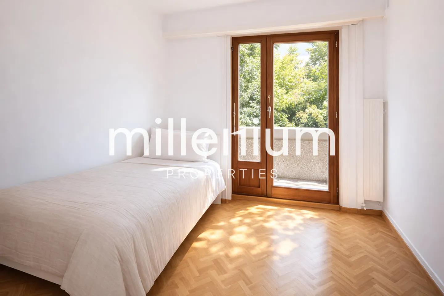 Furnished apartment with high standard - Immediate proximity to international organizations - Photo 8 of 13