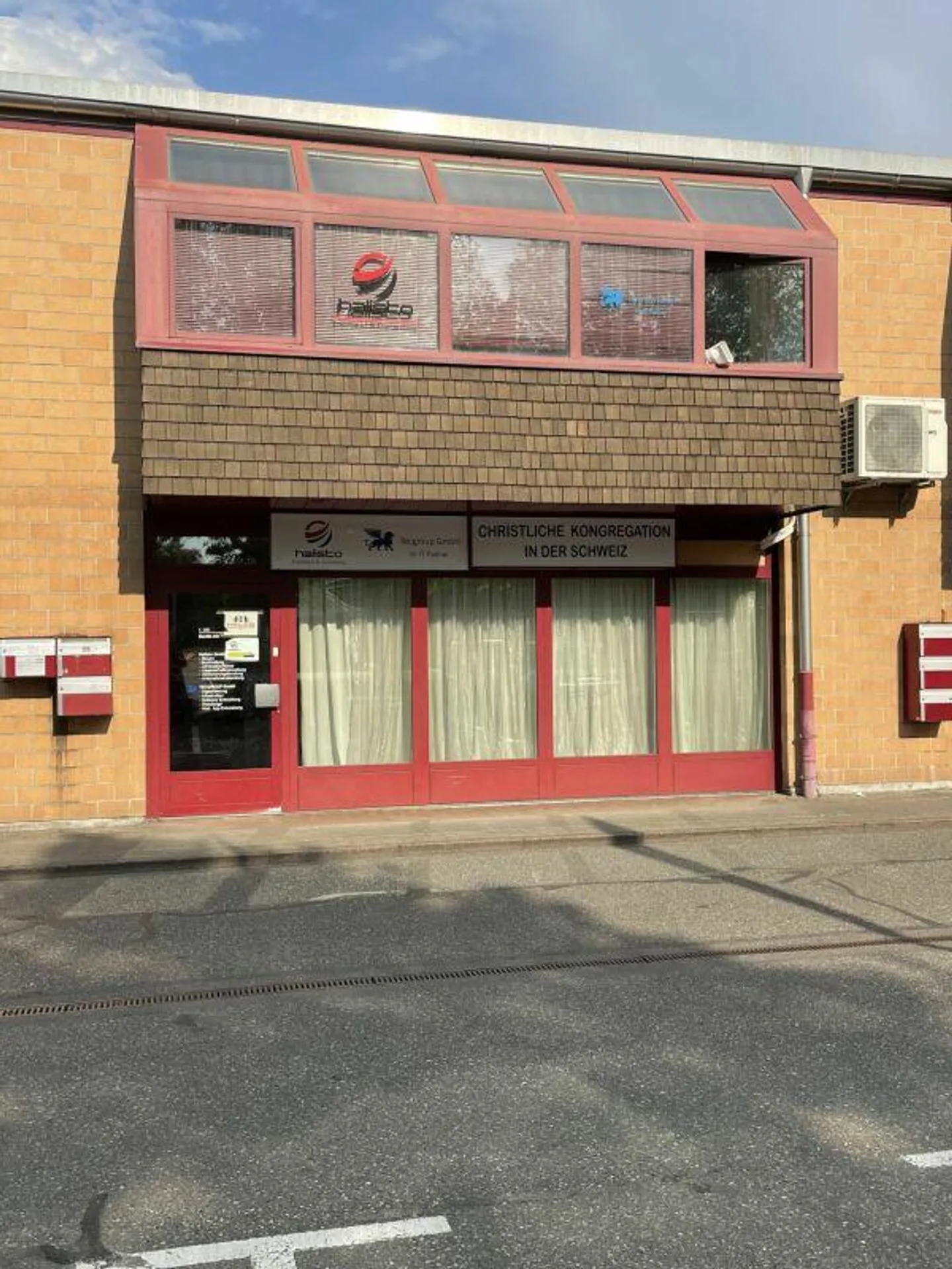 Gewerberäume an zentraler und beliebter Lage - im Baurecht - Foto 2 von 9