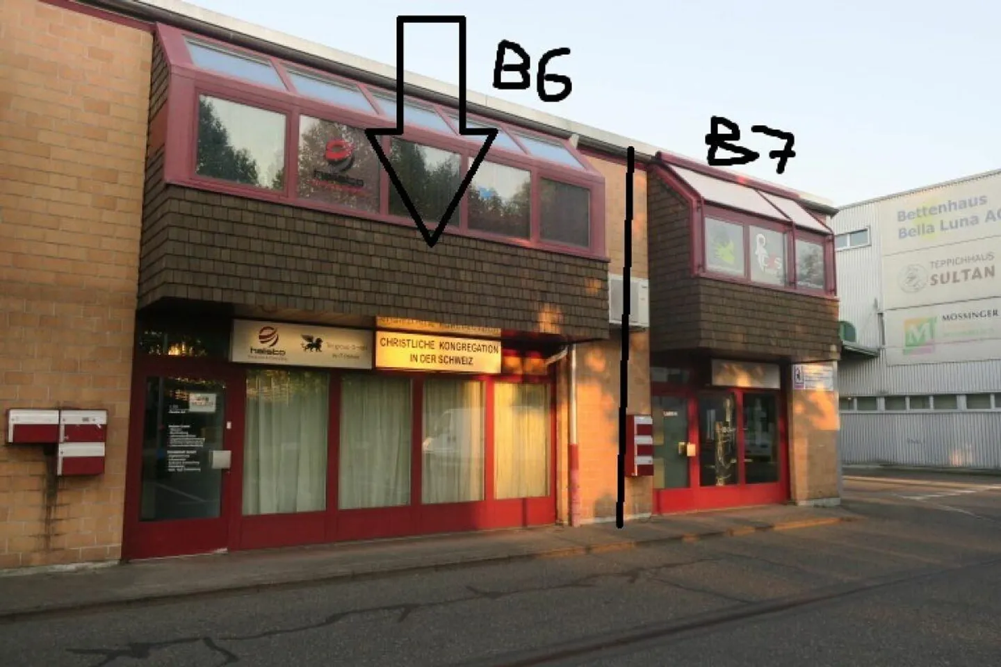Gewerberäume an zentraler und beliebter Lage - im Baurecht - Foto 1 von 9