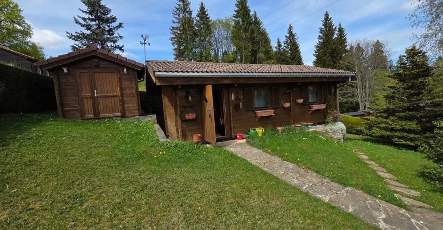 Chalet con Giardino Soleggiato - Foto 3 di 9