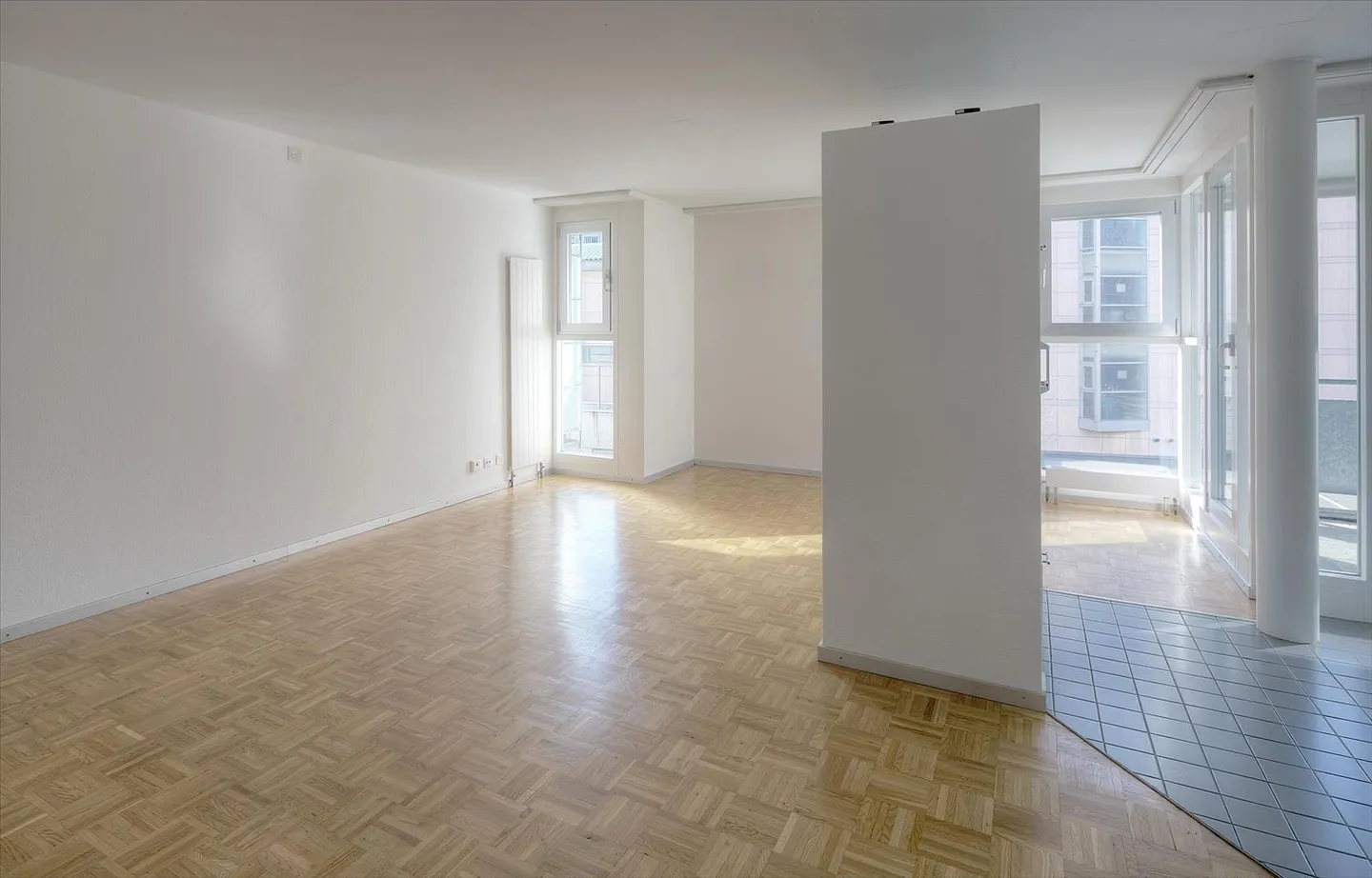 Apartment for rent - Photo 4 of 7
