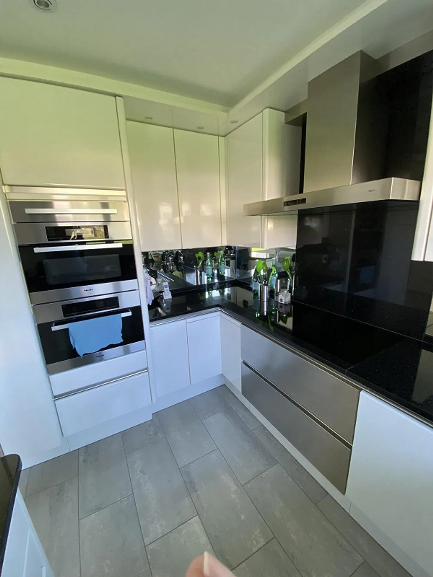 Appartement 4 1/2 pièces avec vue sur le lac et très bon niveau de finition - Photo 12 sur 12