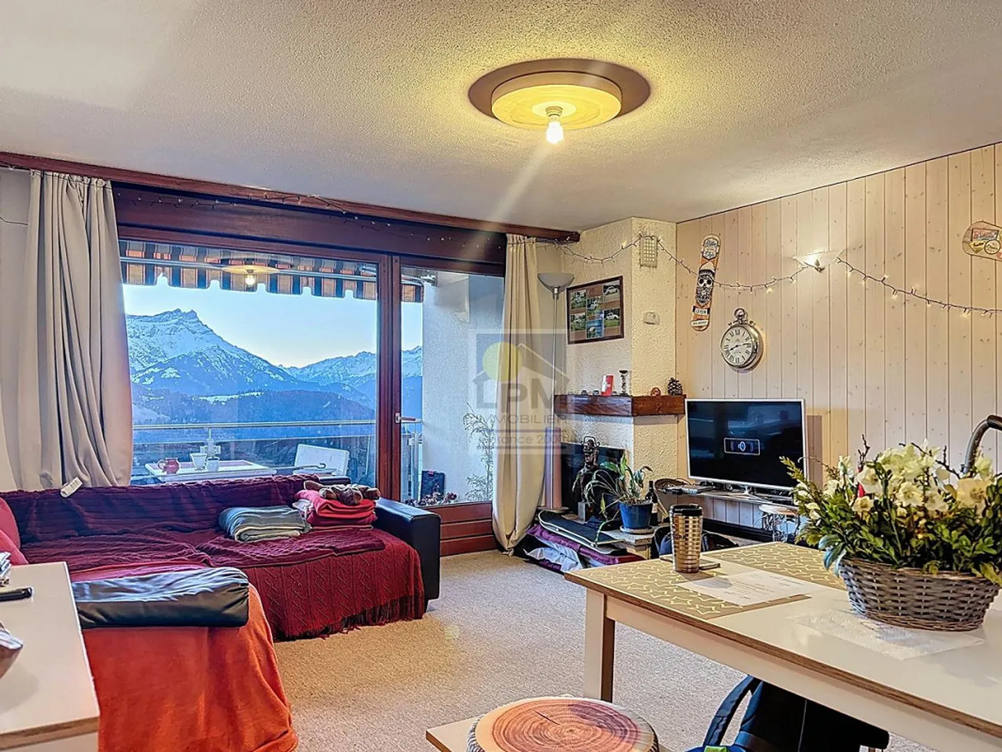 2.5-room apartment with breathtaking view. - Photo 3 of 10