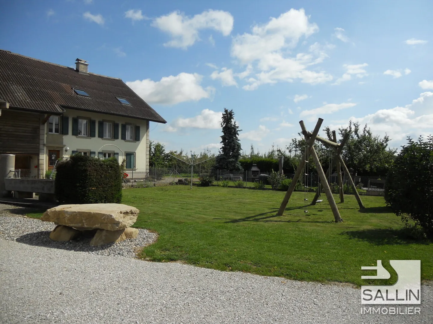 CHARMANTE DUPLEX VON 7½ ZIMMERN - Foto 2 von 16