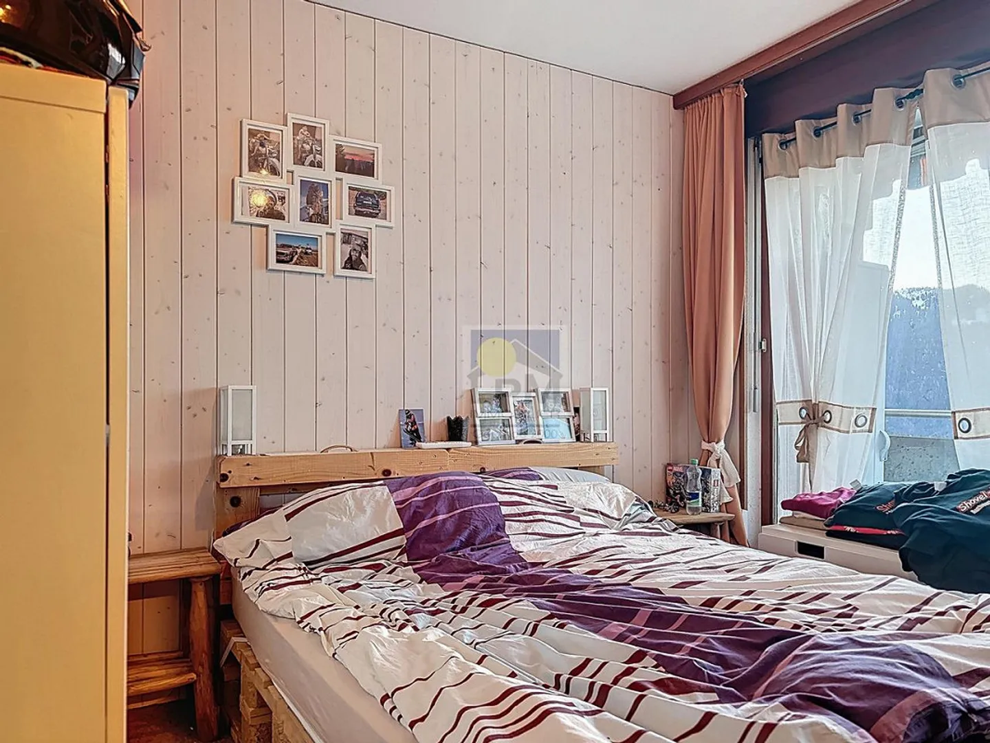 2.5-room apartment with breathtaking view. - Photo 8 of 10