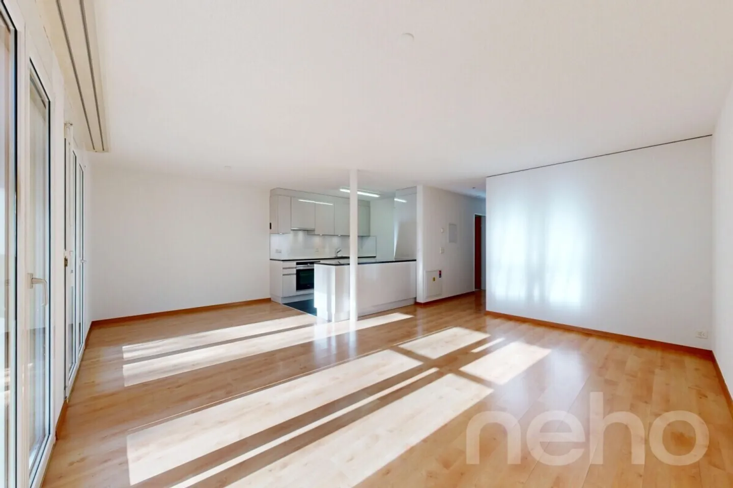 Appartamento in vendita - Foto 2 di 11