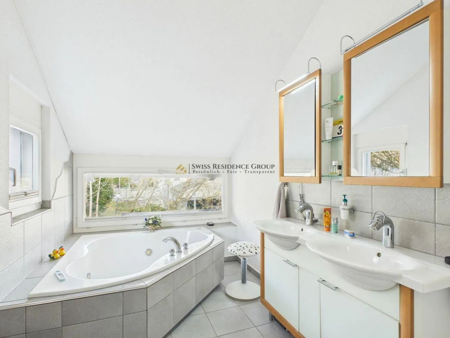 Light-Filled Family Paradise with Stunning Alpine Views and Maximum Privacy in Hagenbuch - Photo 13 of 22