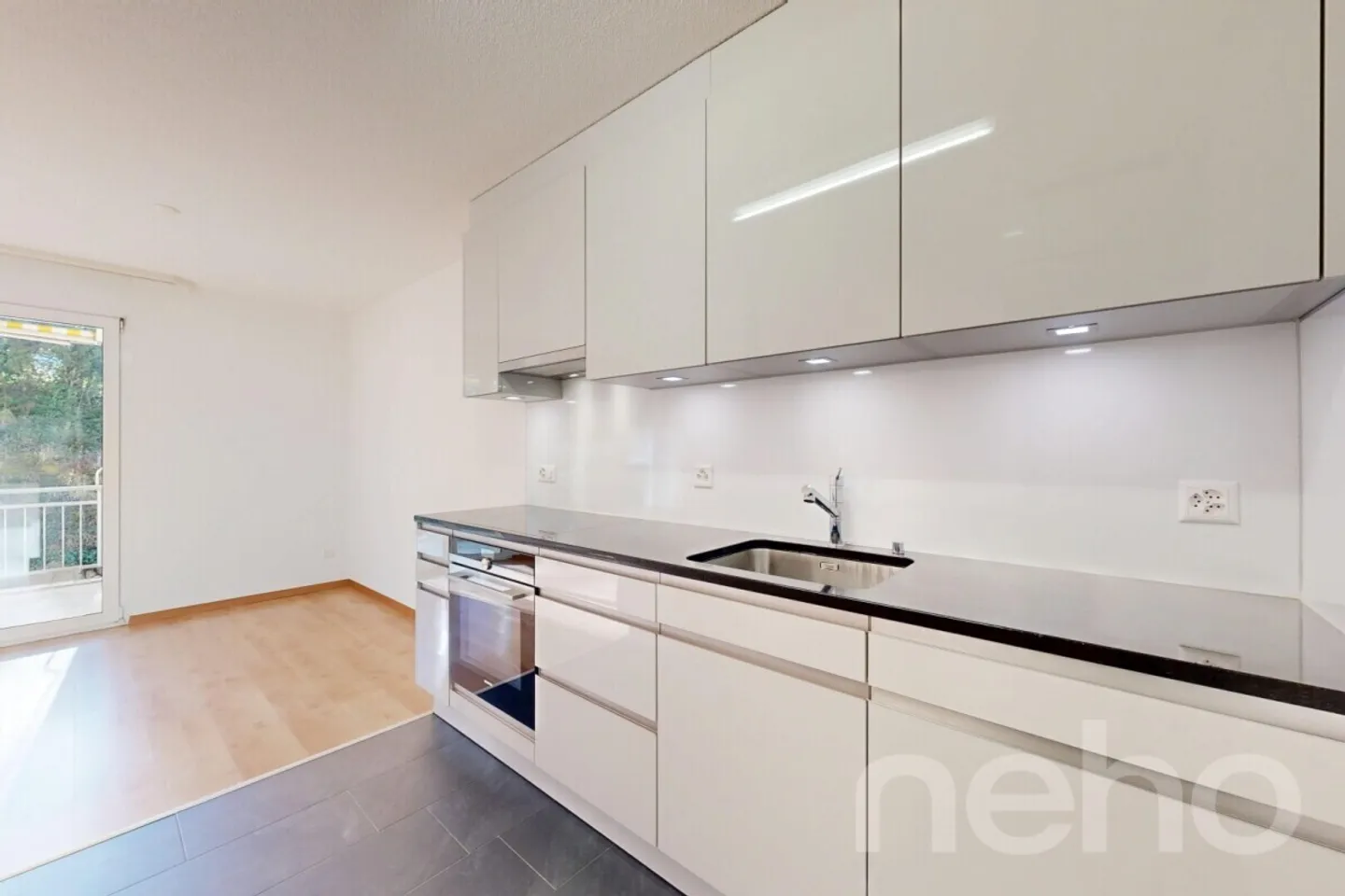 Appartamento in vendita - Foto 5 di 11