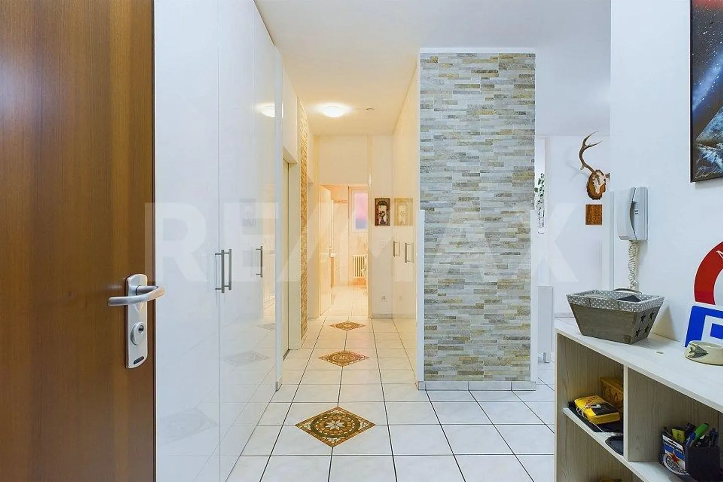 Appartement intéressant et rénové au cœur de Lugano - Photo 2 sur 13