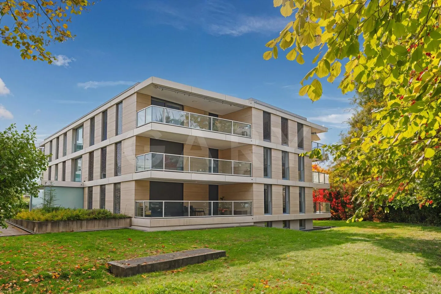 Spacious 4-room apartment with terraces. - Photo 1 of 8