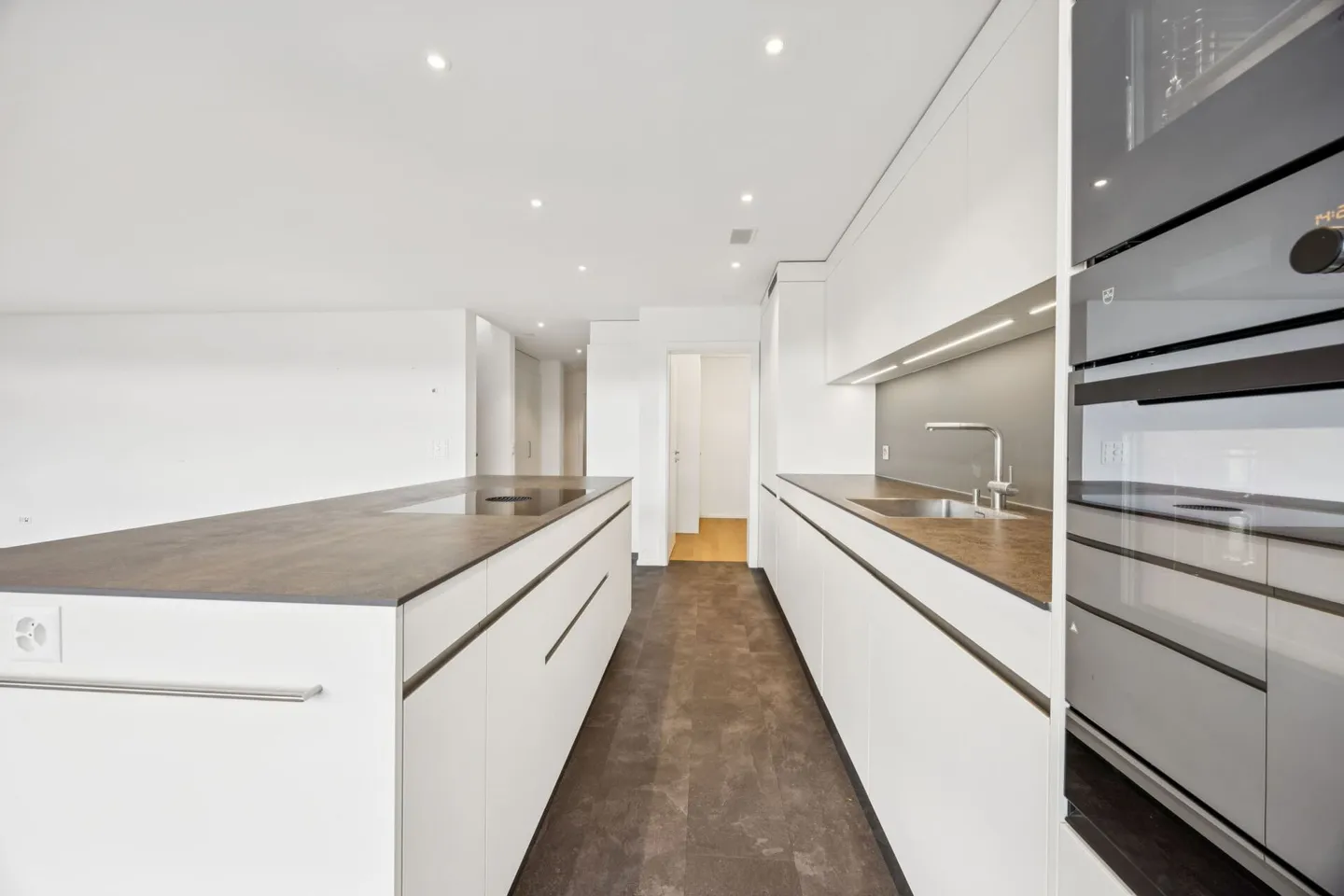 Duplex Moderno con Vista Mozzafiato - Foto 8 di 14