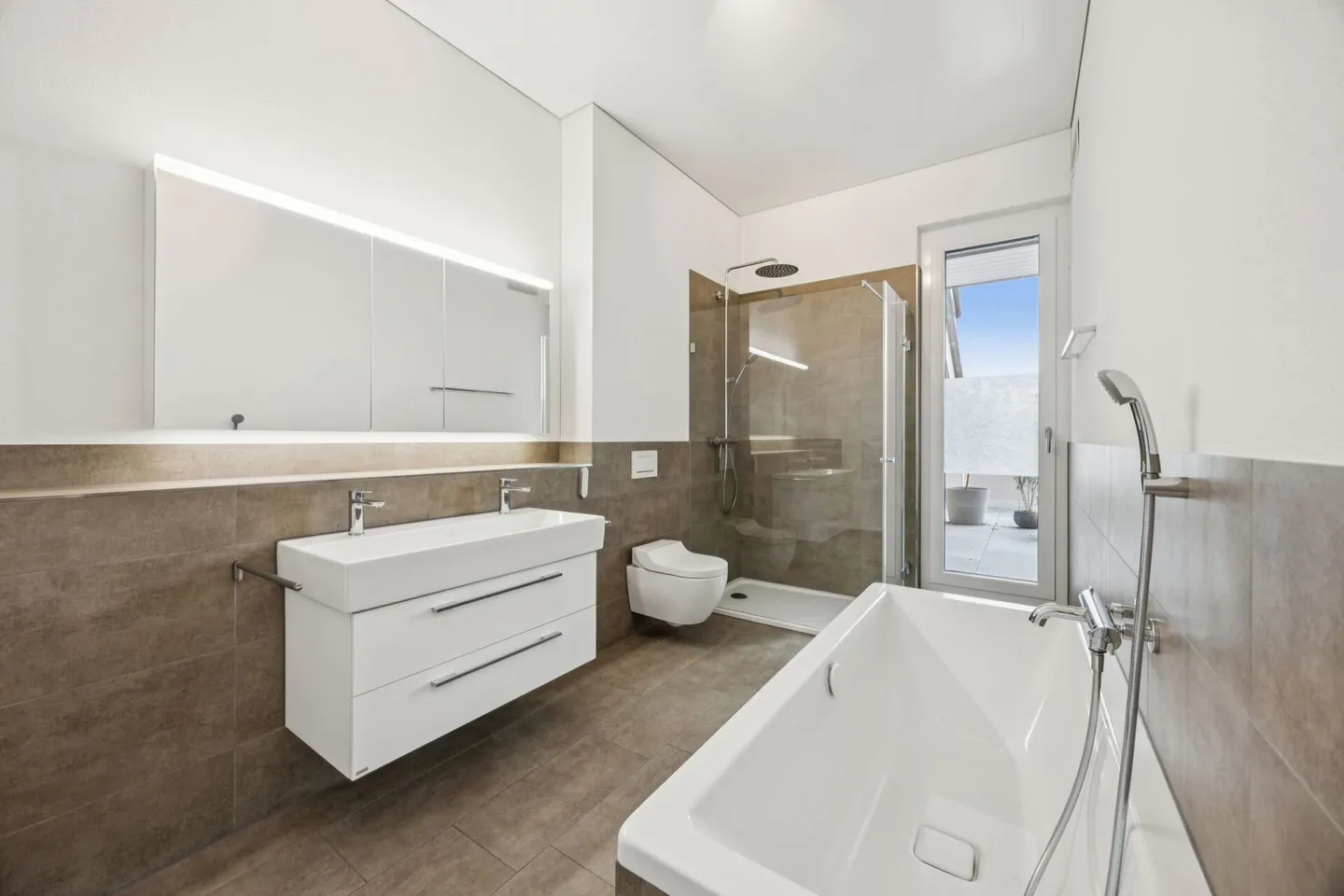 Duplex Moderno con Vista Mozzafiato - Foto 14 di 14