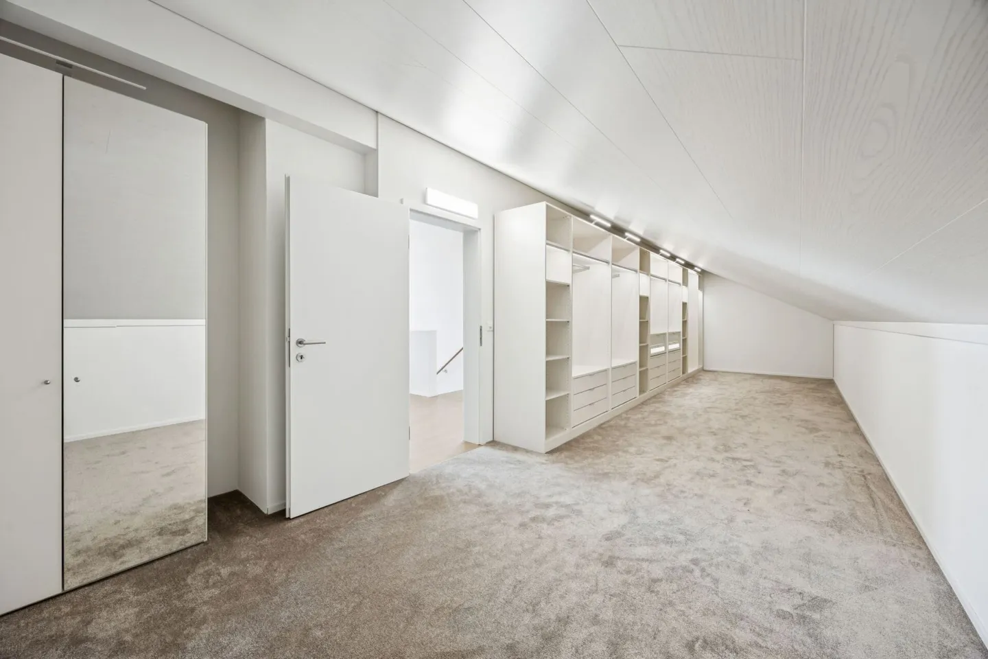 Duplex Moderno con Vista Mozzafiato - Foto 12 di 14