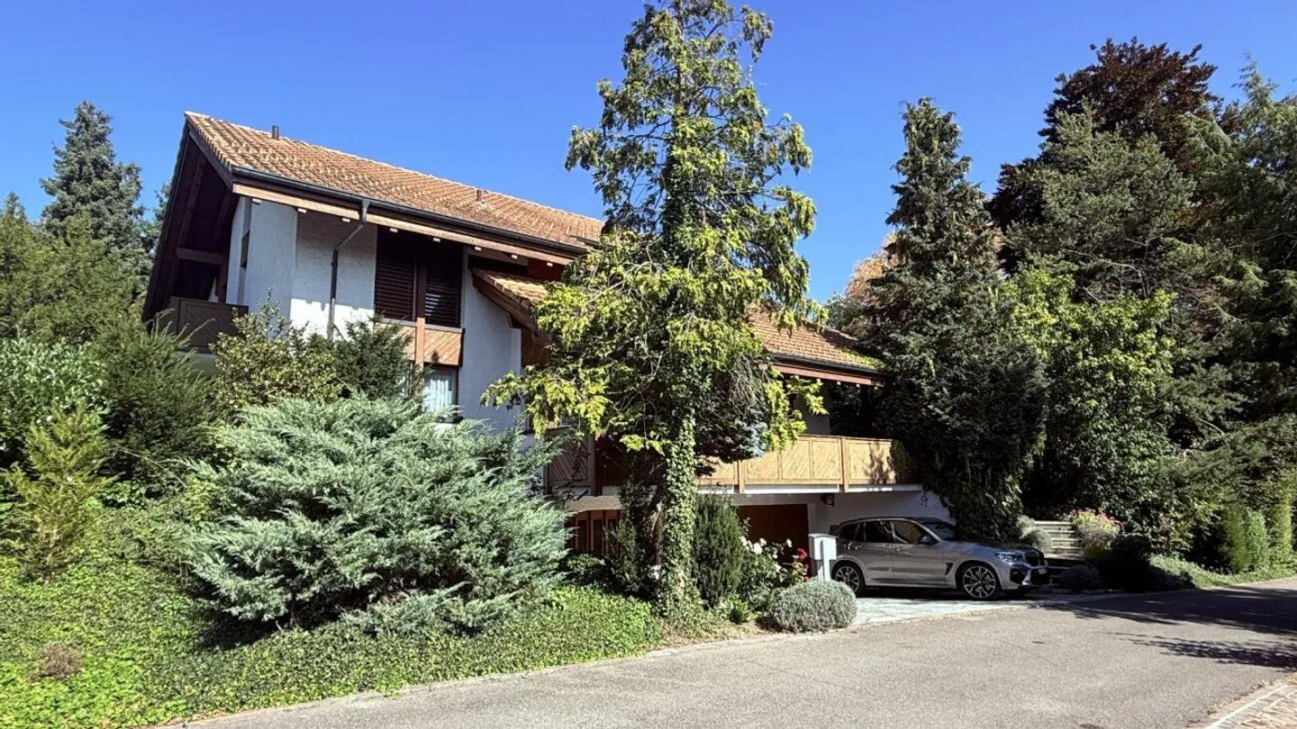 Casa unifamiliare con carattere e vista panoramica - Foto 7 di 30