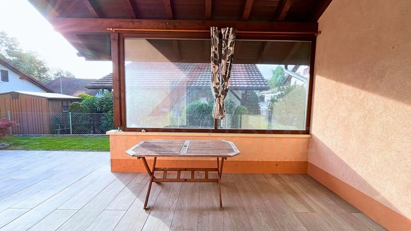 Opportunità rara a Vicques: casa familiare di 151 m² con giardino, terrazze e bagno nordico - Foto 6 di 18