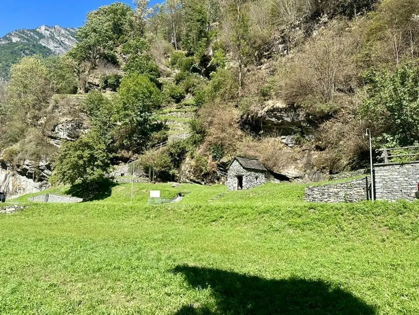 Terrain à bâtir R3 avec belle vue - Photo 2 sur 7