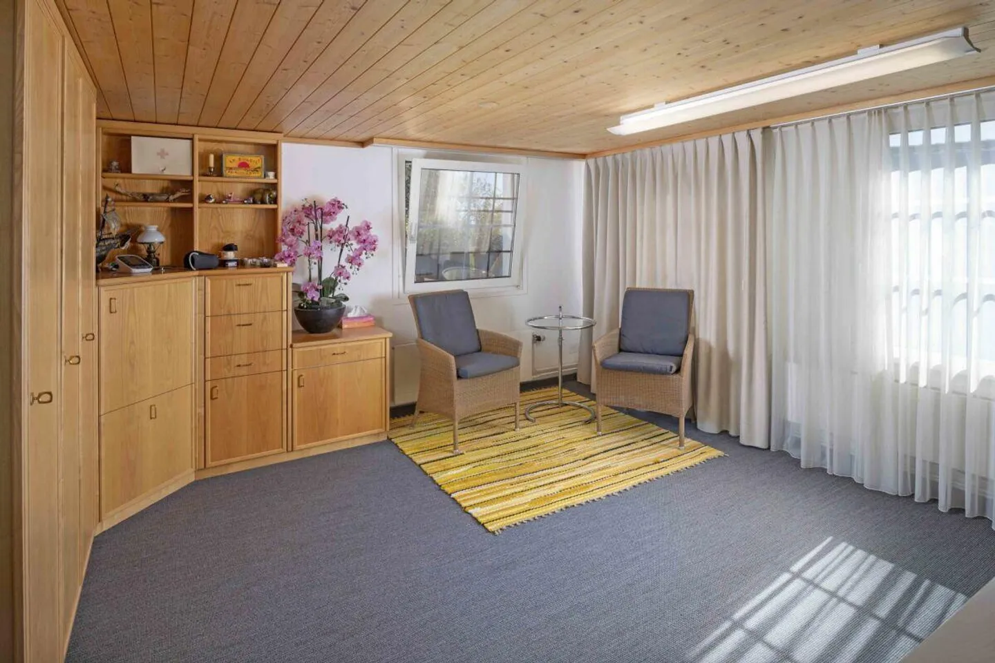 Versatile Residential and Commercial Building in the Heart of Speicher - with e... - Photo 6 of 14