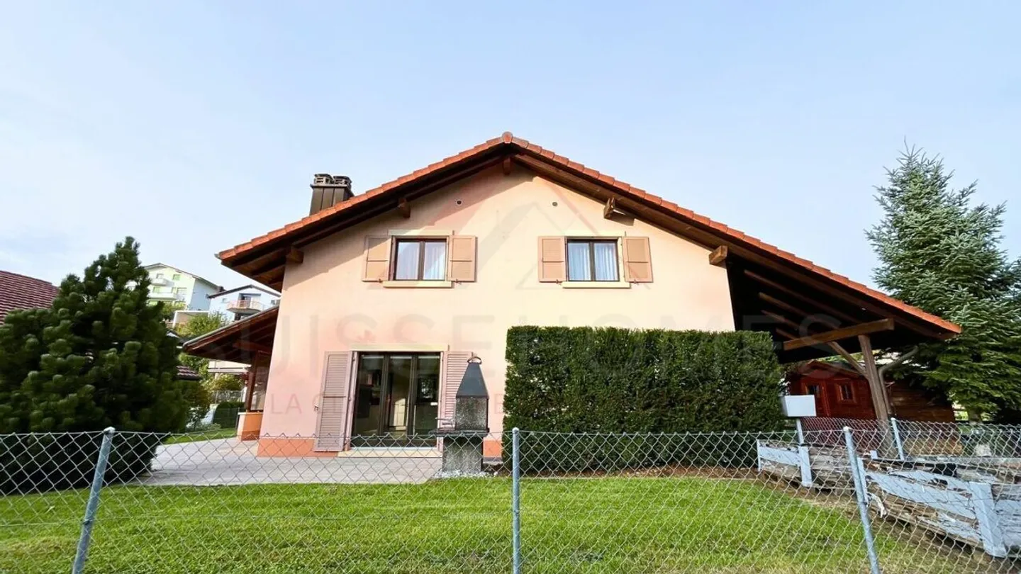 Opportunità rara a Vicques: casa familiare di 151 m² con giardino, terrazze e bagno nordico - Foto 17 di 18