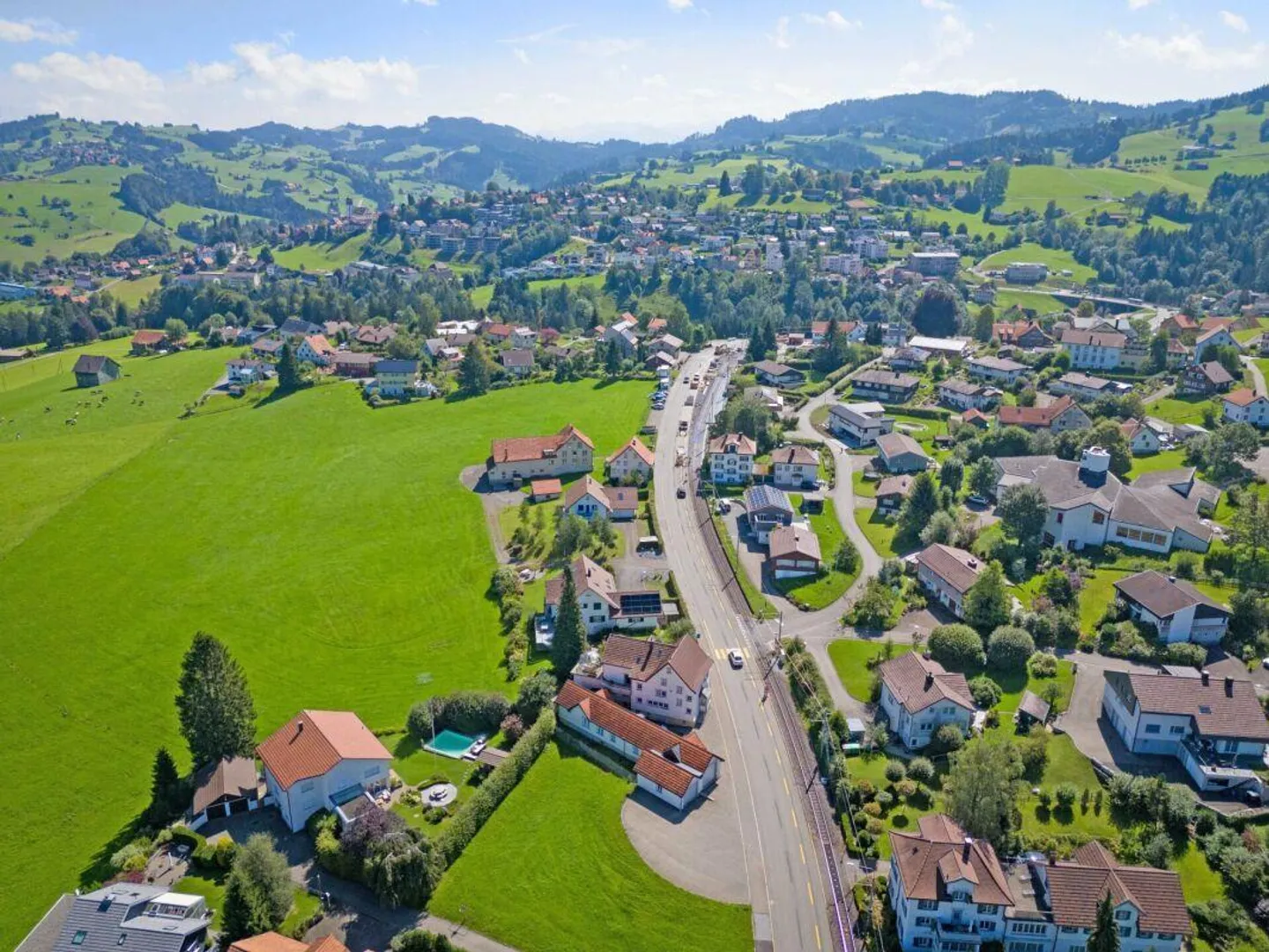 Versatile Residential and Commercial Building in the Heart of Speicher - with e... - Photo 13 of 14