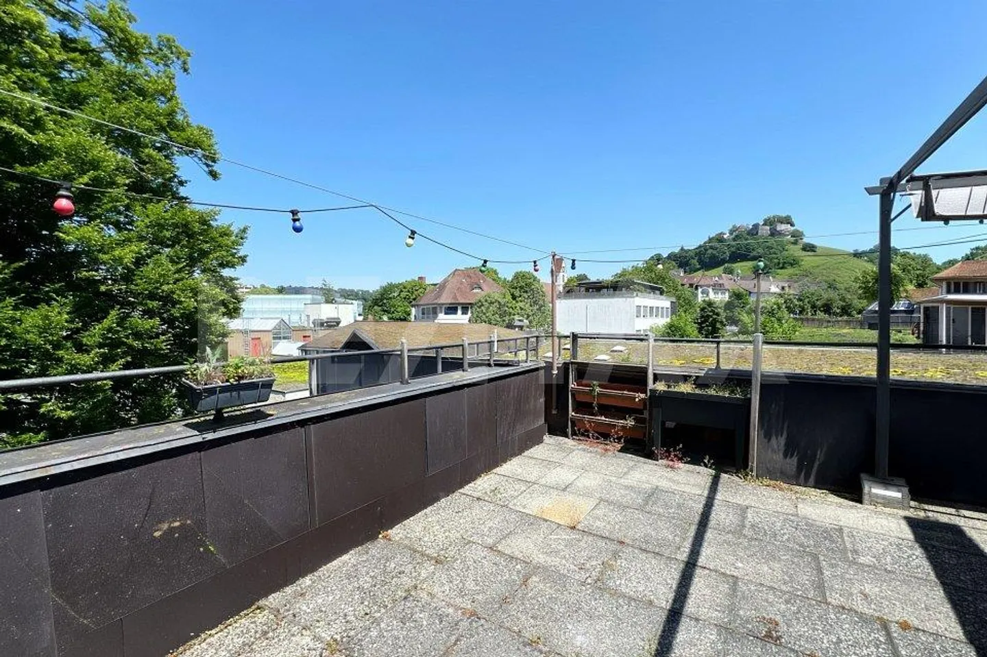 Charmante Wohnung mit Schlossblick - Foto 1 von 12