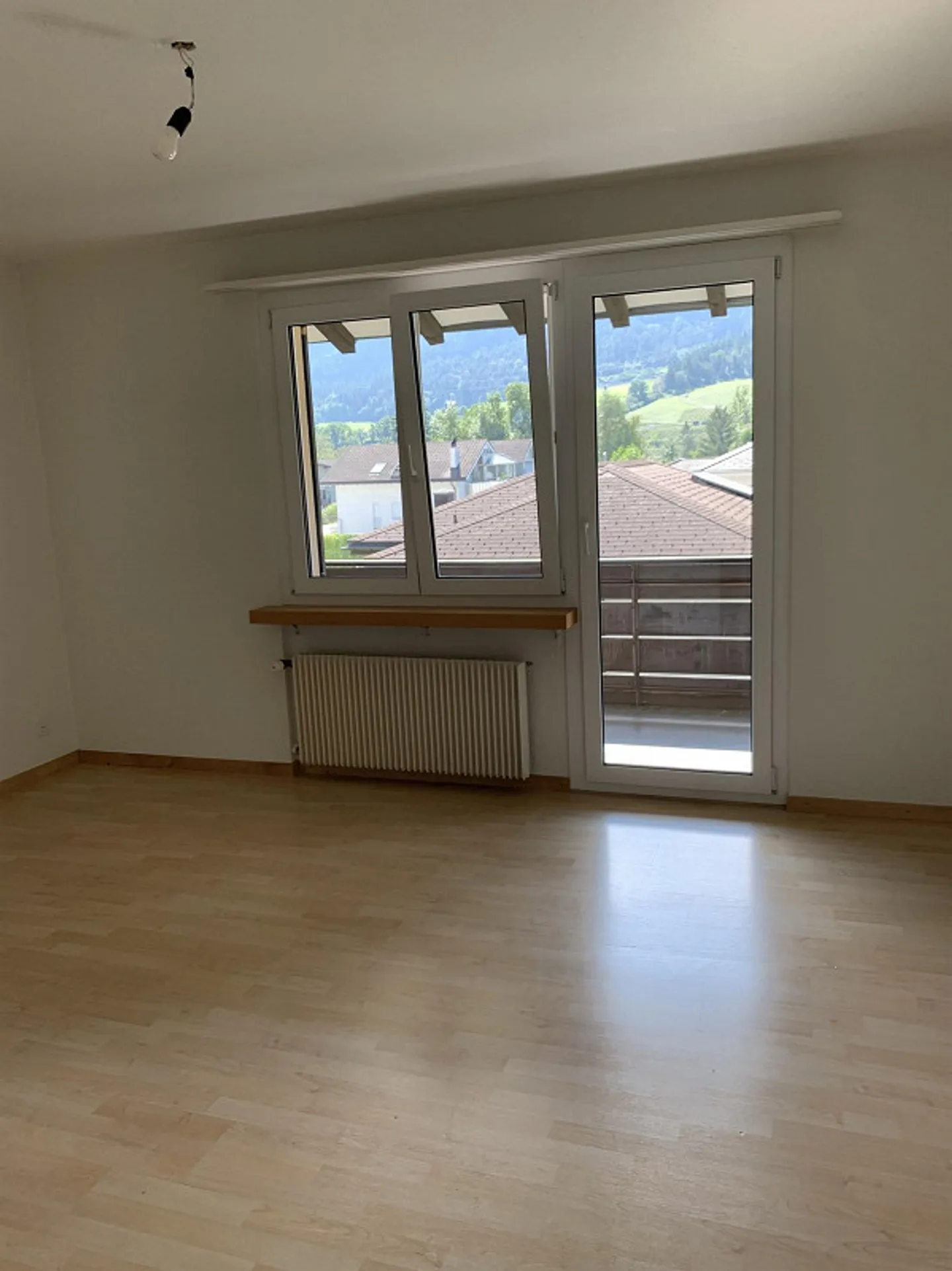 Besonnte 4.5 Zimmer-Wohnung - Foto 3 von 11