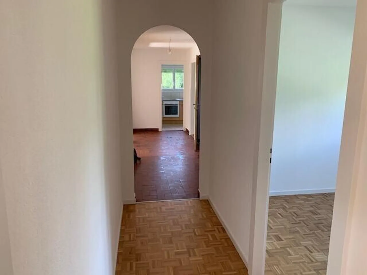 Appartamento di 4,5 stanze in un angolo di verde - Foto 4 di 12
