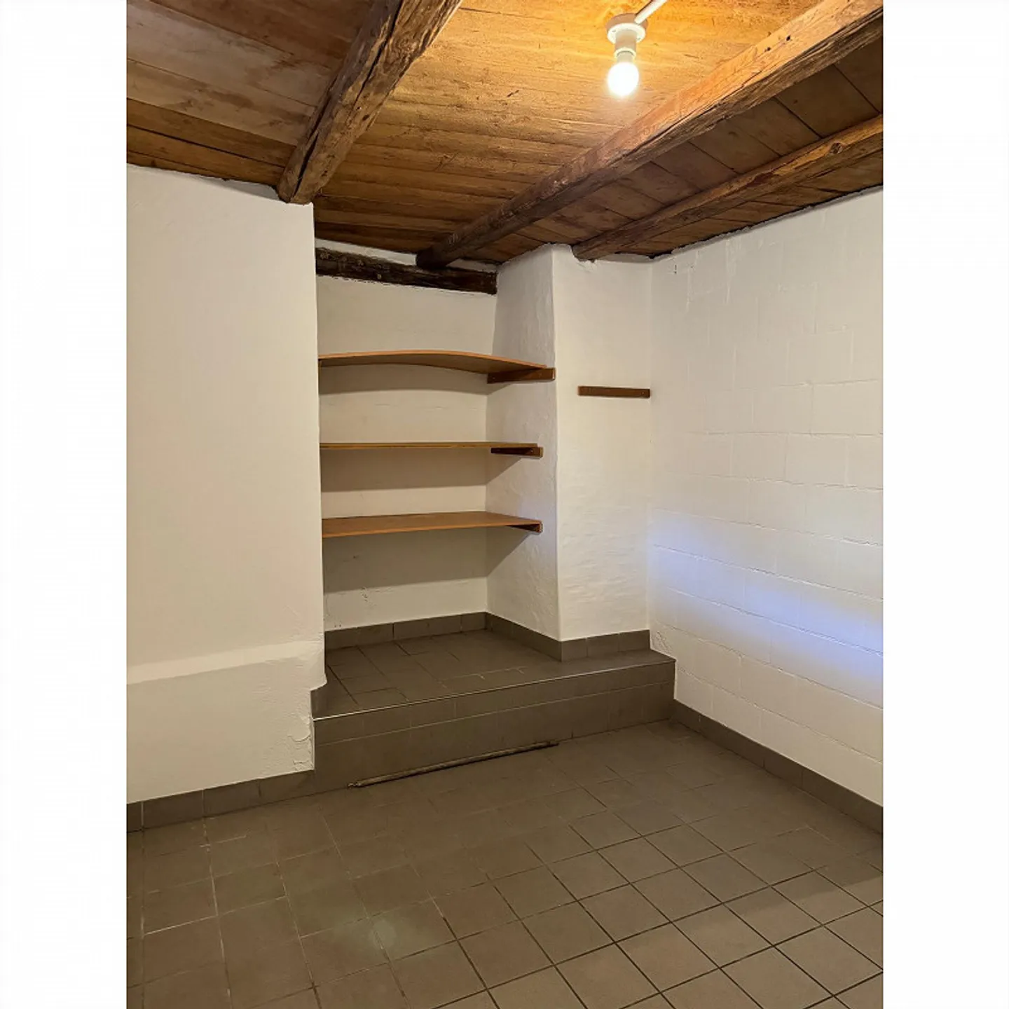 Maison d'angle de 5 pièces au cœur de la ville avec jardin verdoyant - Photo 24 sur 25