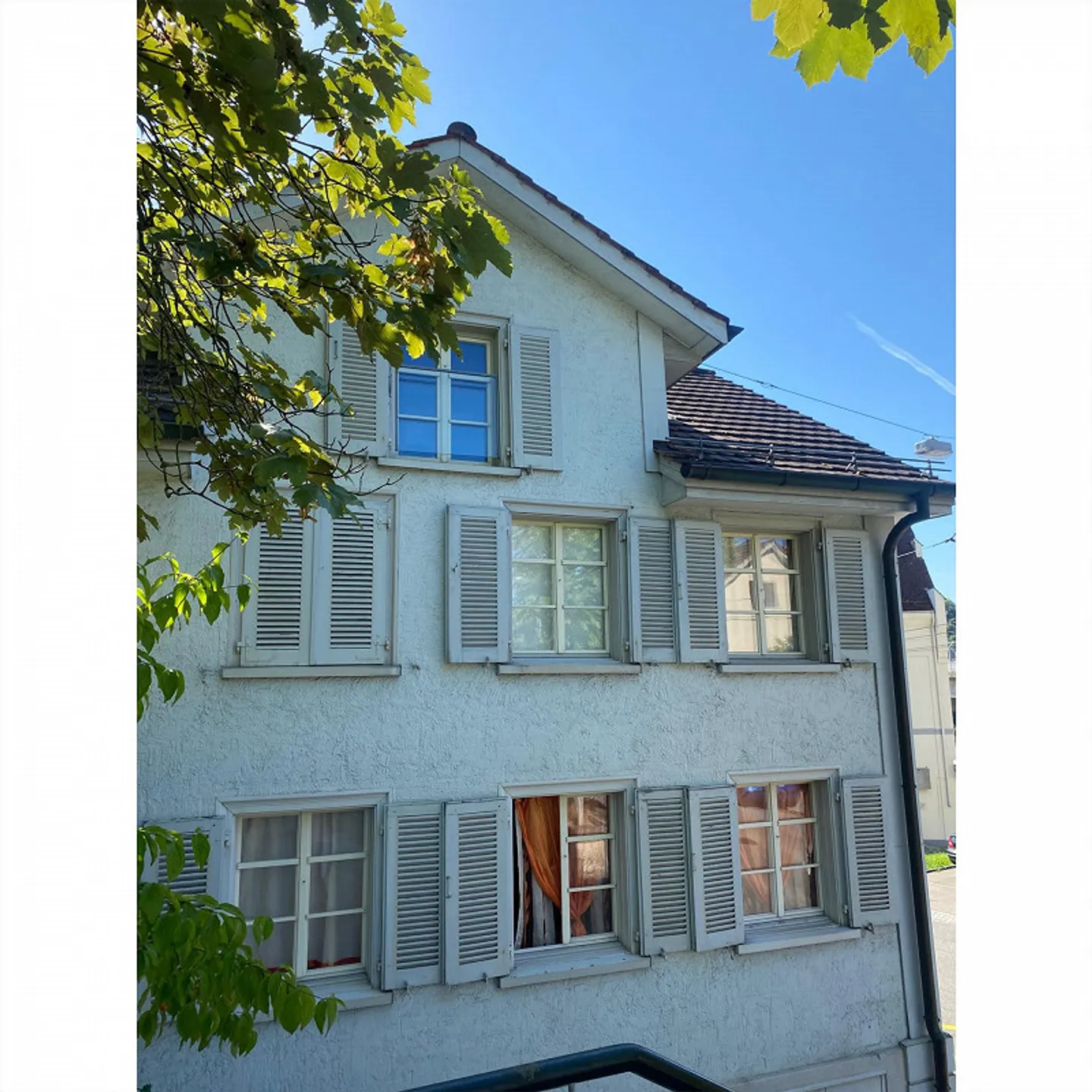 Maison d'angle de 5 pièces au cœur de la ville avec jardin verdoyant - Photo 25 sur 25