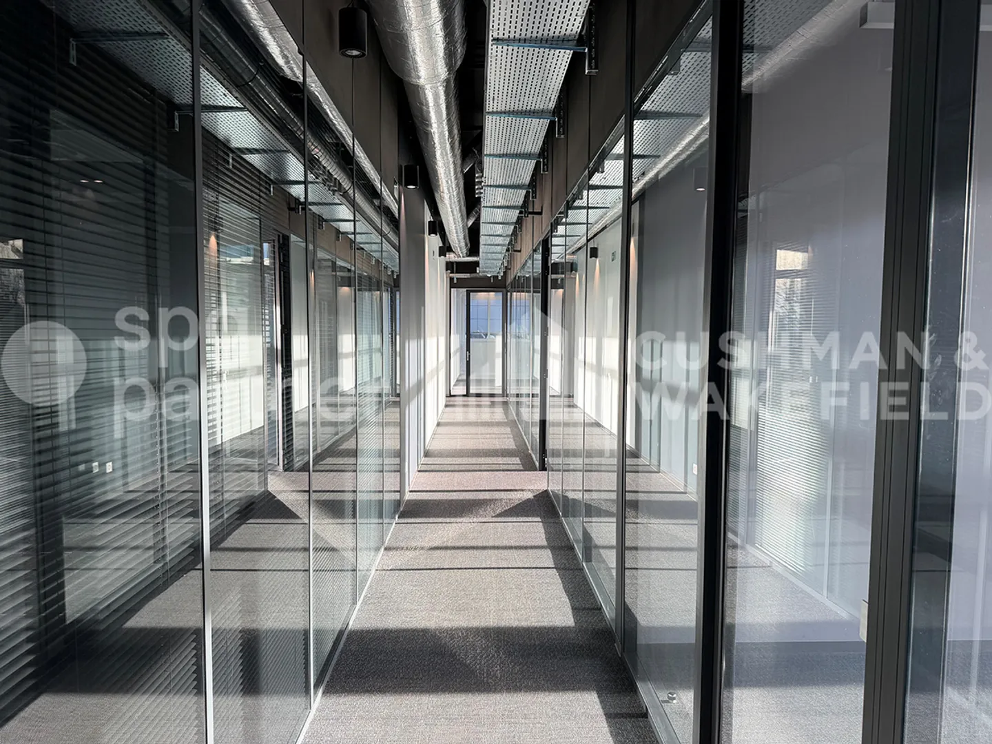Espace industriel spacieux - Photo 4 sur 13