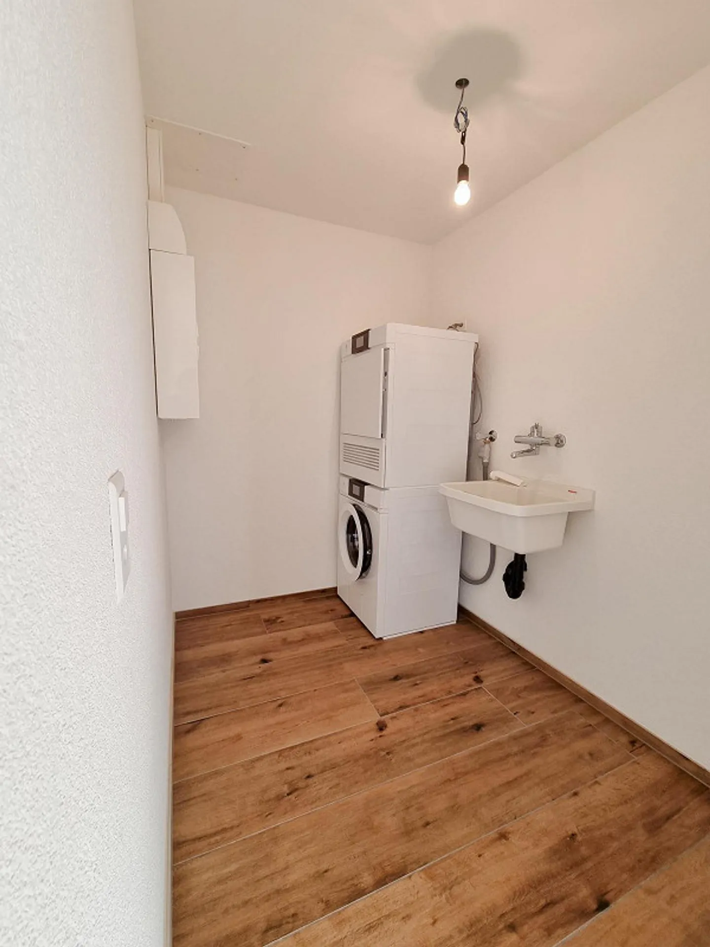 Appartement spacieux de 3,5 pièces avec espace jardin - Photo 5 sur 12