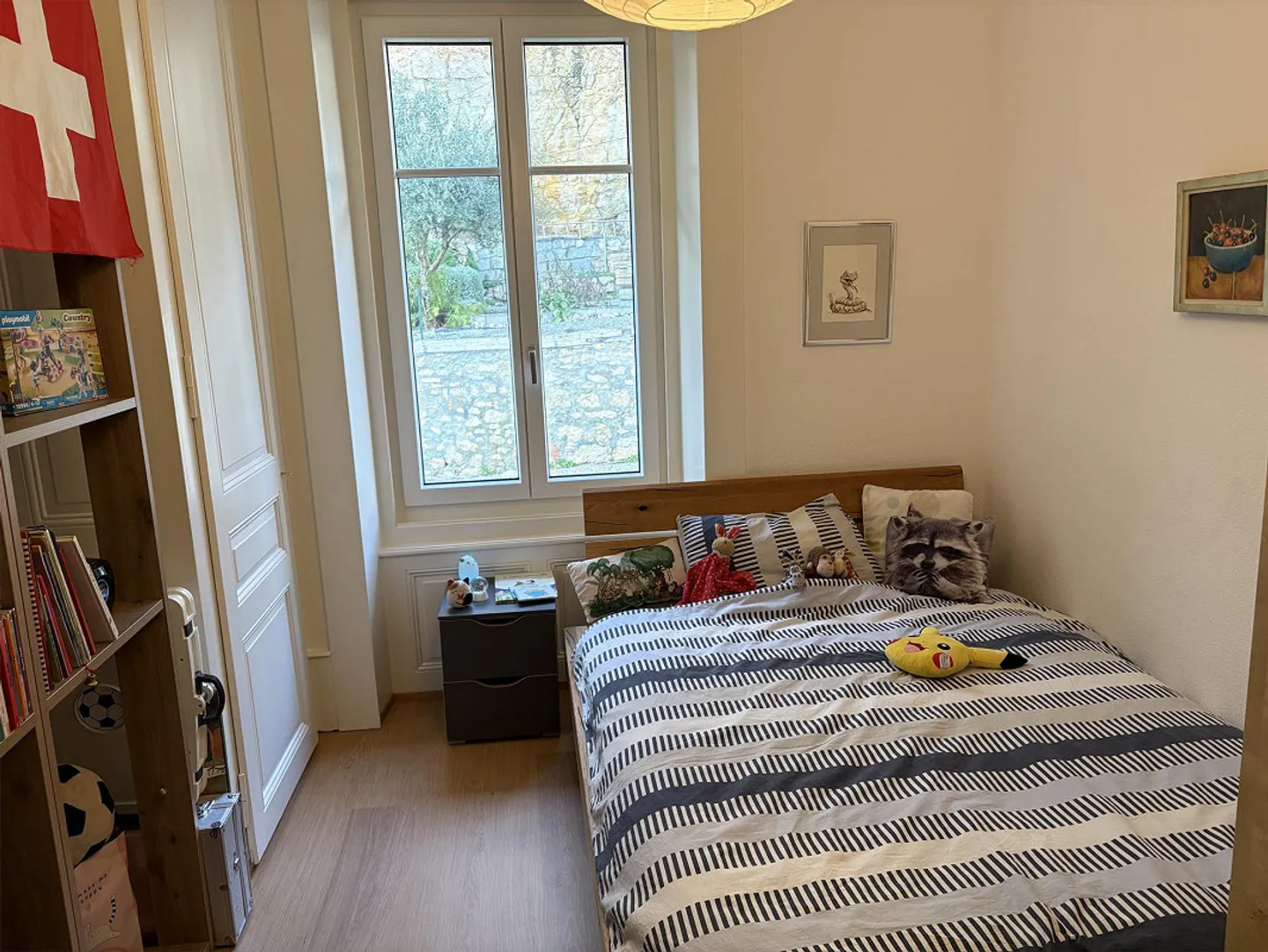 Very nice spacious 4 1/2 room apartment with lake view - Photo 3 of 9