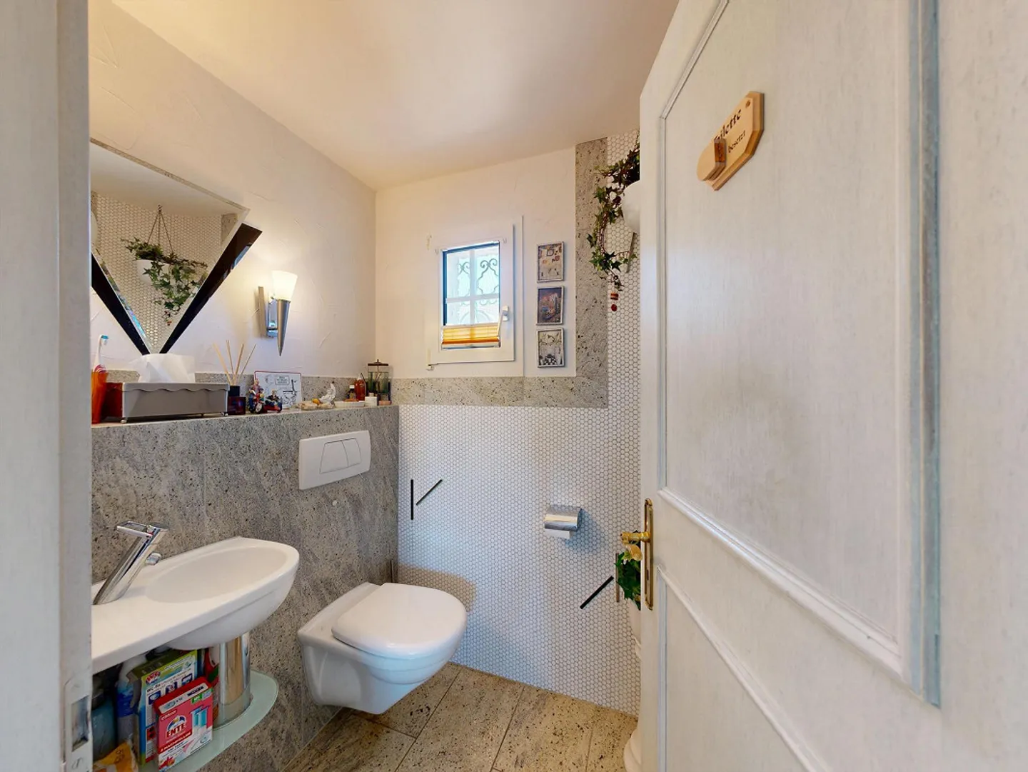 Maison individuelle élégante de 6,5 pièces dans un emplacement de choix à Münchenstein - Photo 7 sur 17