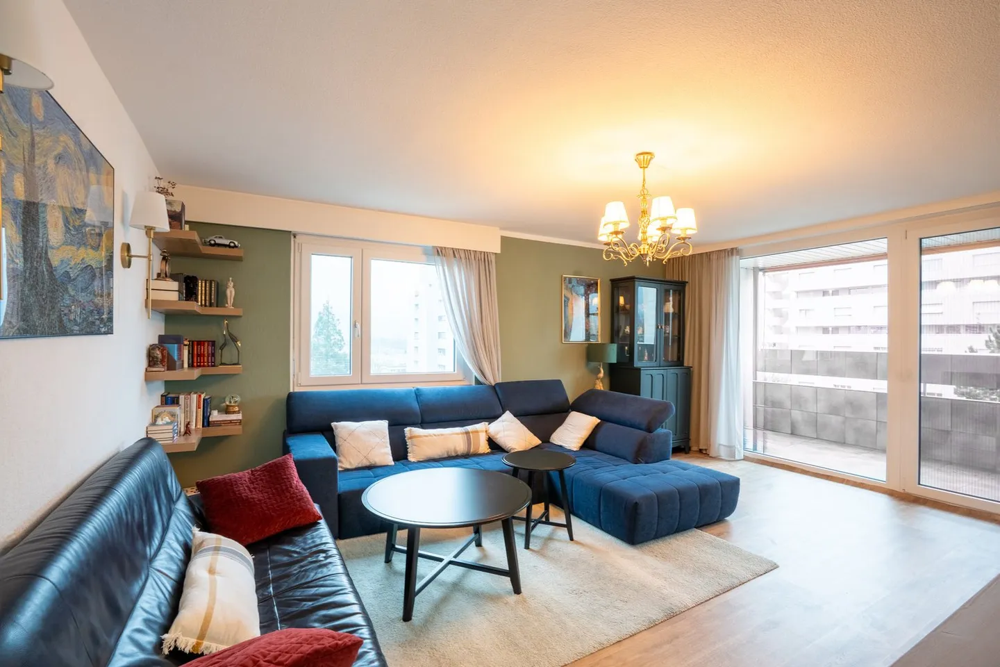 Appartamento ristrutturato di 4,5 locali con finiture curate - Foto 4 di 14