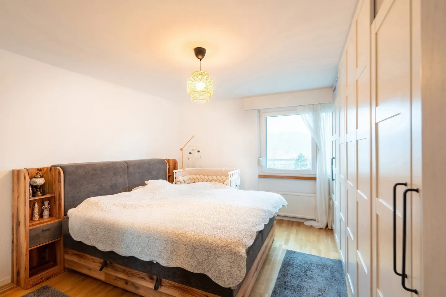 Appartamento ristrutturato di 4,5 locali con finiture curate - Foto 5 di 14