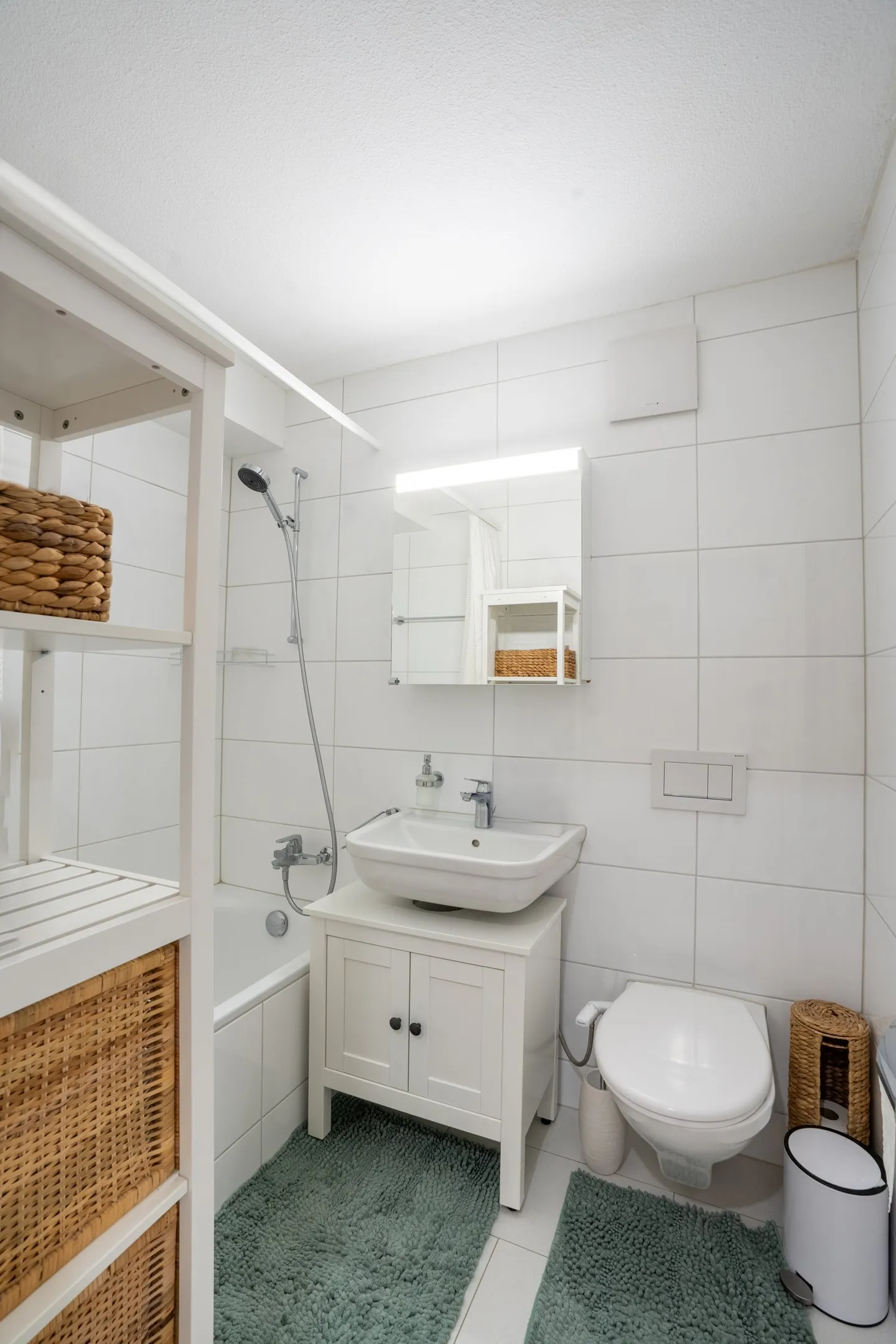 Appartamento ristrutturato di 4,5 locali con finiture curate - Foto 7 di 14