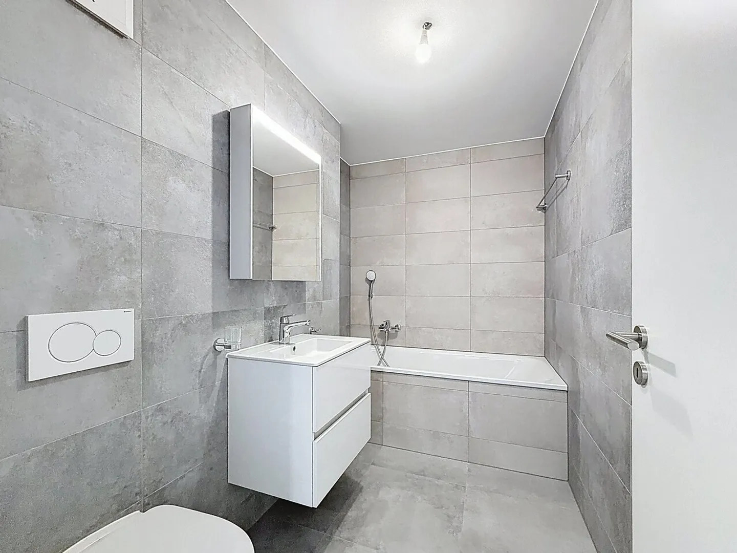 2.5 Room Apartments - Photo 1 of 6