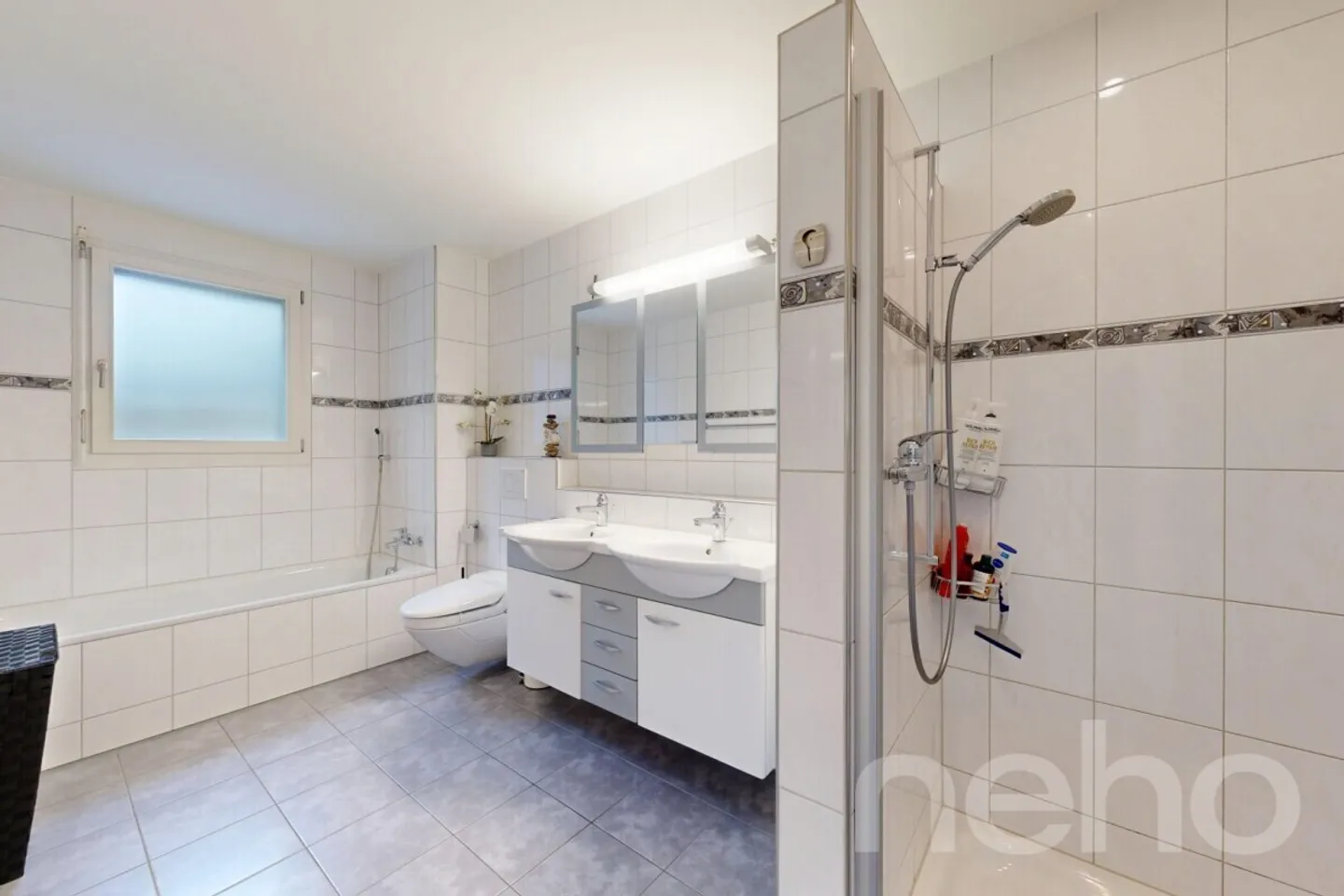 Attractive Living Experience in Cham - Bright Garden Apartment - Photo 10 of 12