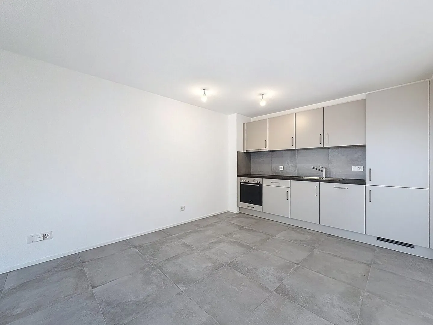 2.5 Room Apartments - Photo 4 of 6